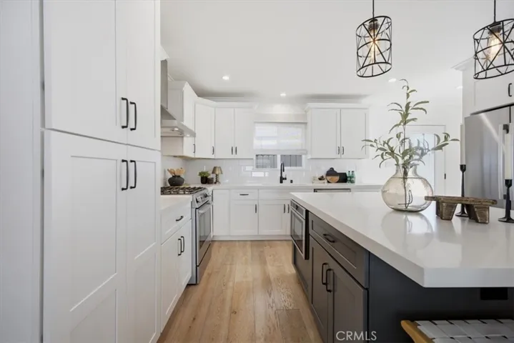 2420 Robinson Street, Redondo Beach, California 90278