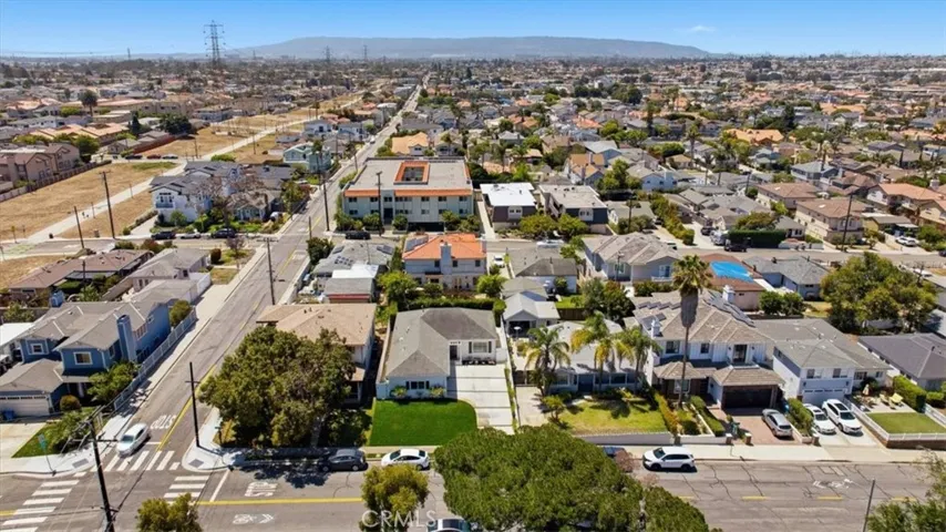 2420 Robinson Street, Redondo Beach, California 90278
