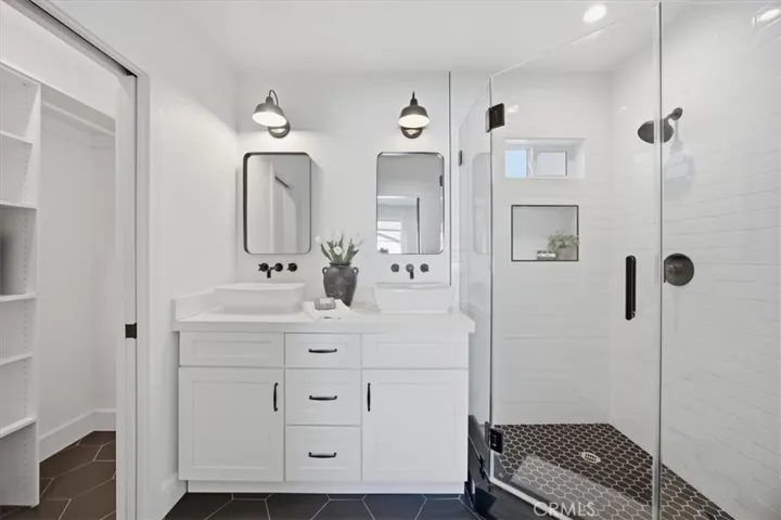 2420 Robinson Street, Redondo Beach, California 90278