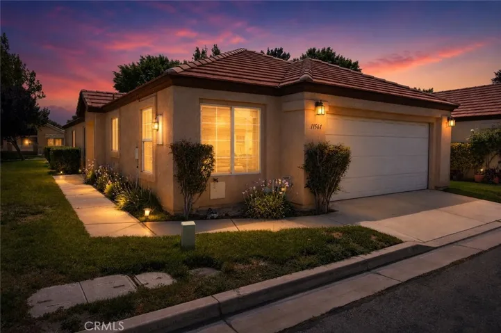 11561 Park Lane, Apple Valley, California 92308