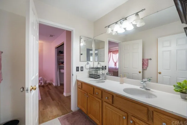 32099 Corte Carmela, Temecula, California 92592