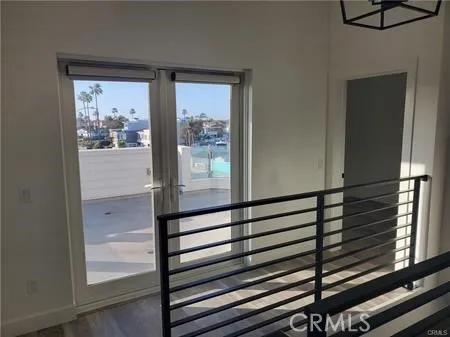 16741 Pacific Coast 201, Sunset Beach, California 90742
