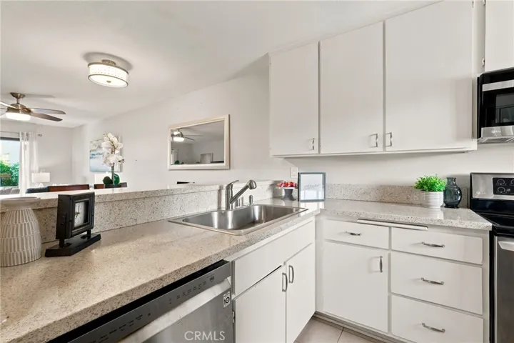26251 Vermont Avenue 202, Harbor City, California 90710