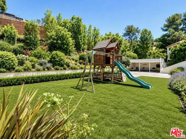 1627 Arbor Drive, Glendale, California 91202