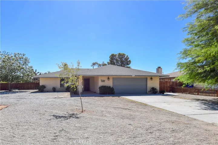 13253 Pocono, Apple Valley, California 92308