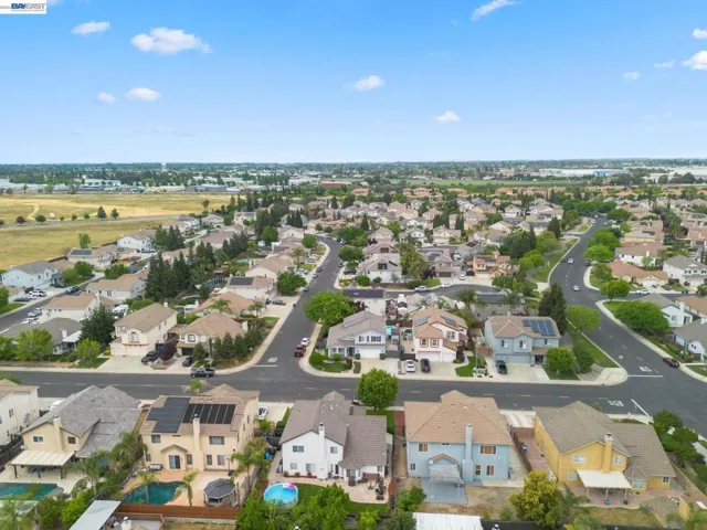 763 Grafton St, Manteca, California 95337