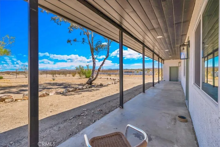 2670 N Sage Avenue, Landers, California 92285