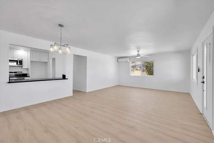 2670 N Sage Avenue, Landers, California 92285