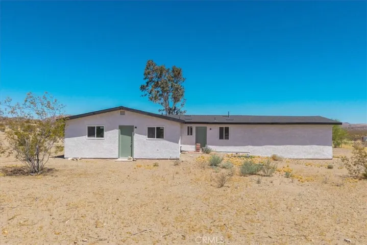 2670 N Sage Avenue, Landers, California 92285