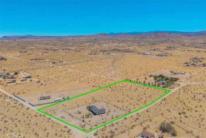 2670 N Sage Avenue, Landers, California 92285