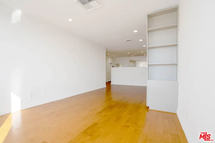 3810 Wilshire Boulevard 1911, Los Angeles, California 90010