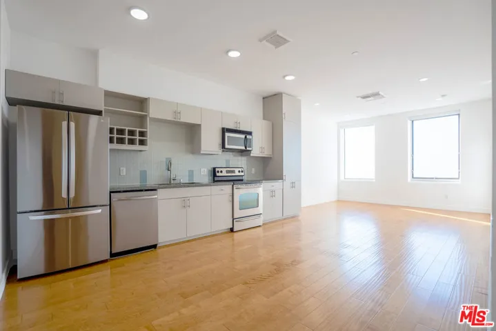 3810 Wilshire Boulevard 1911, Los Angeles, California 90010