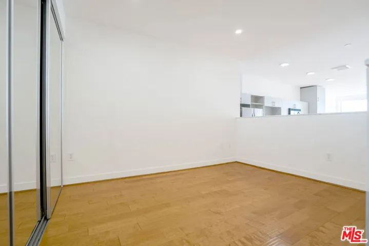 3810 Wilshire Boulevard 1911, Los Angeles, California 90010
