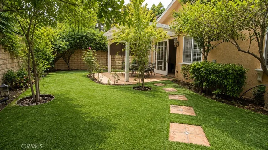 377 Anzio, Oak Park, California 91377