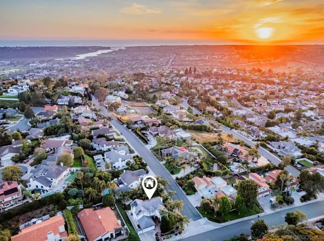 6823 Corintia St, Carlsbad, California 92009