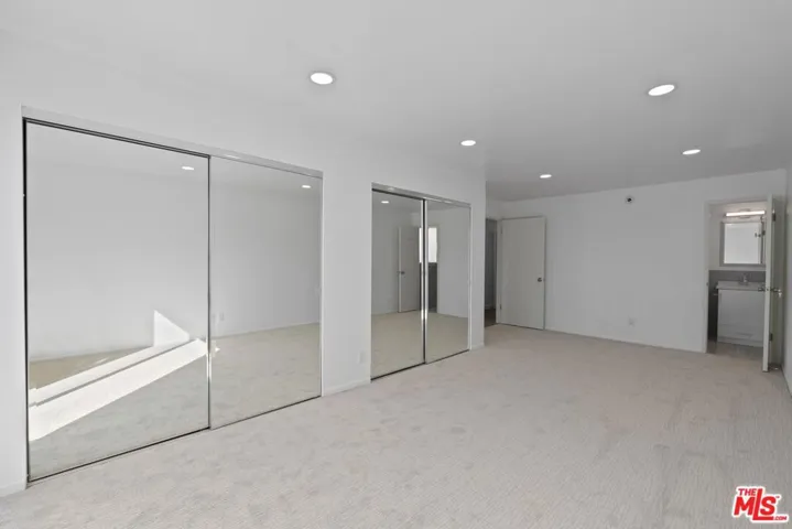 122 Buccaneer Street 3, Marina Del Rey, California 90292