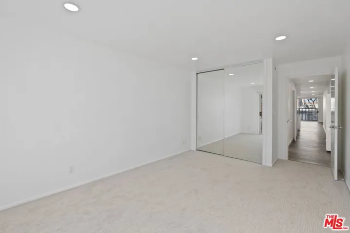 122 Buccaneer Street 3, Marina Del Rey, California 90292