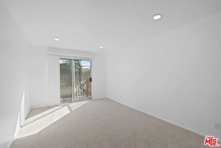 122 Buccaneer Street 3, Marina Del Rey, California 90292