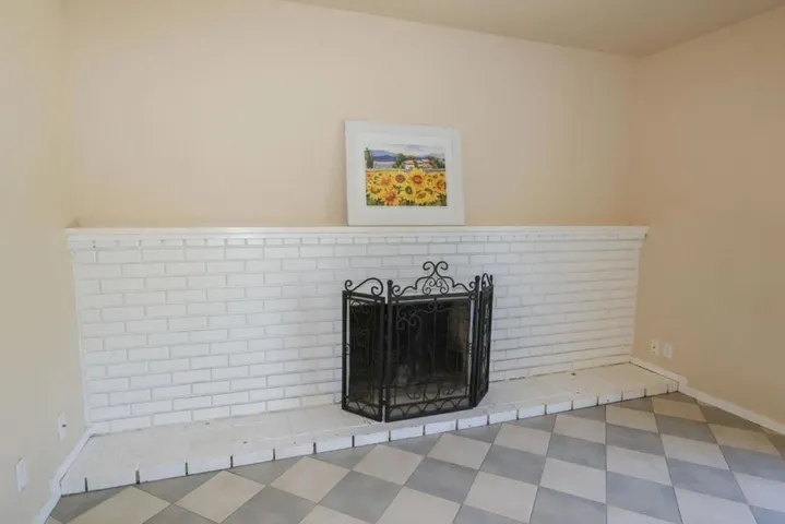 142 Sir Francis Court, Capitola, California 95010