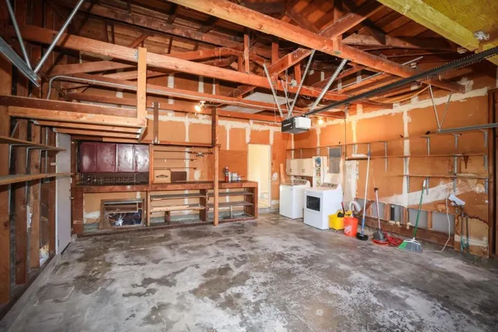 142 Sir Francis Court, Capitola, California 95010