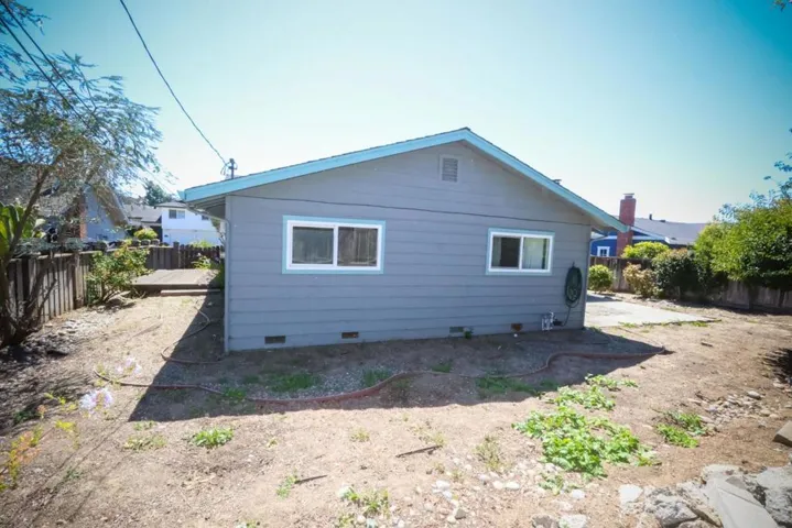 142 Sir Francis Court, Capitola, California 95010