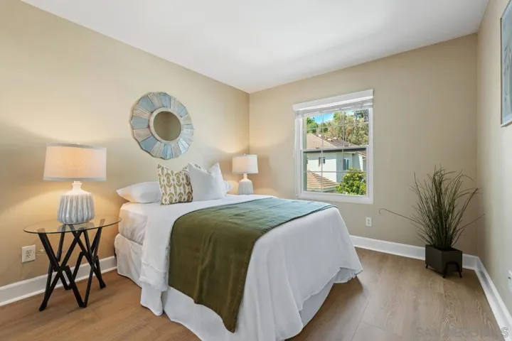 13051 Camino Bautizo, San Diego, California 92130