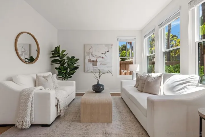 13051 Camino Bautizo, San Diego, California 92130