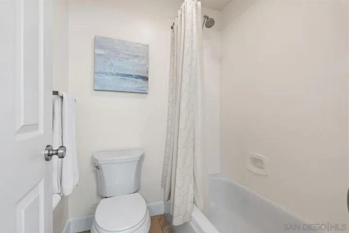 13051 Camino Bautizo, San Diego, California 92130