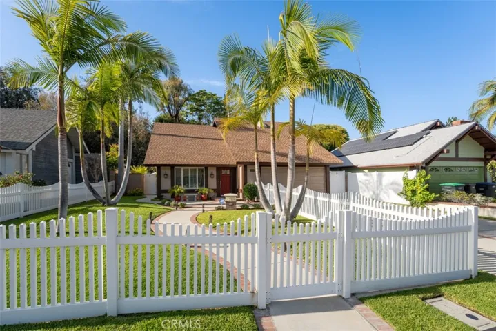 25891 Tree Top, Laguna Hills, California 92653
