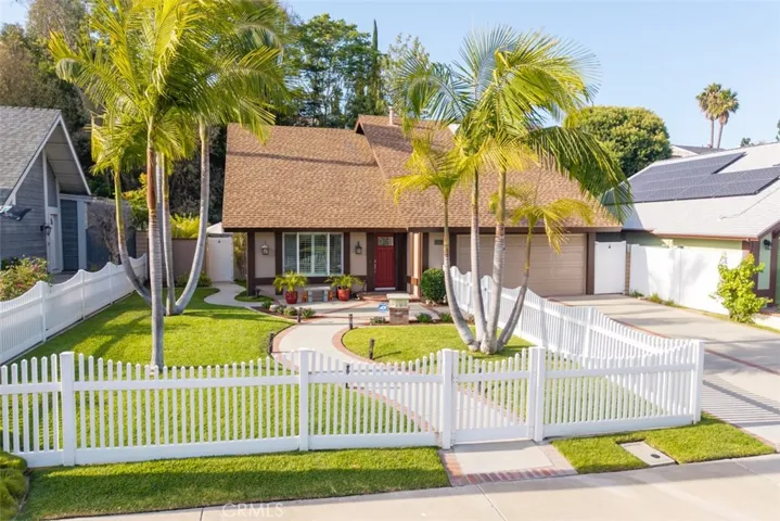 25891 Tree Top, Laguna Hills, California 92653