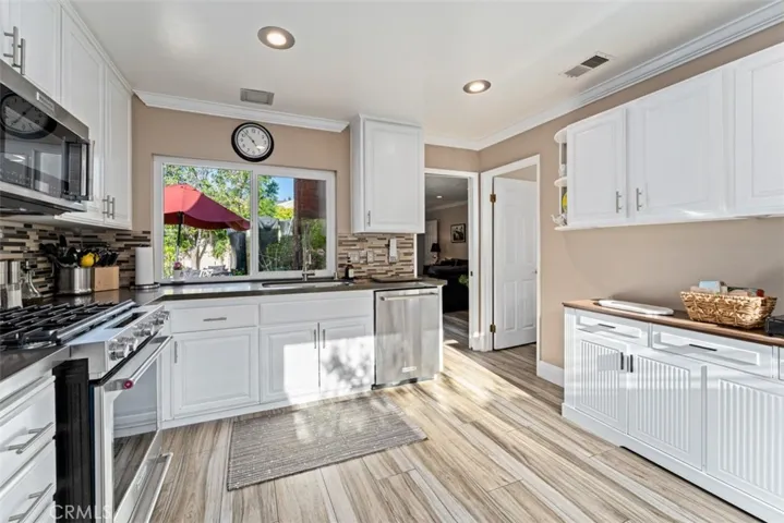 25891 Tree Top, Laguna Hills, California 92653