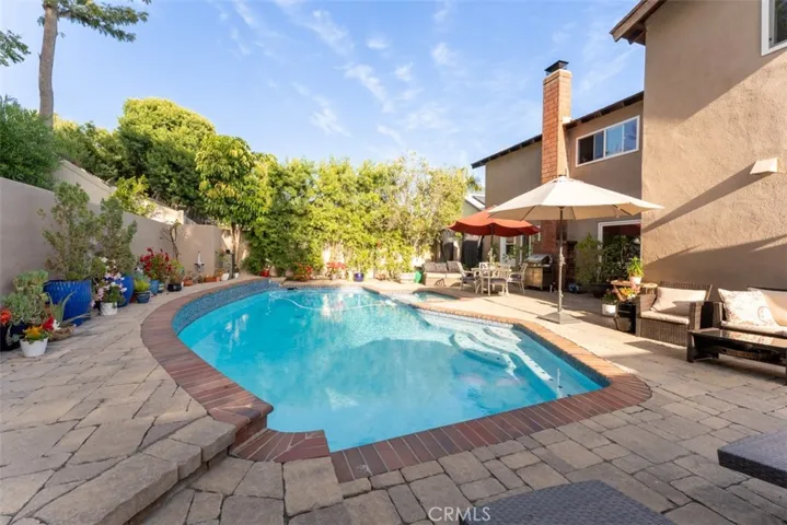 25891 Tree Top, Laguna Hills, California 92653