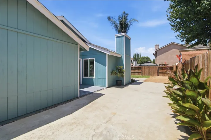 1604 Acacia Court, Chowchilla, California 93610