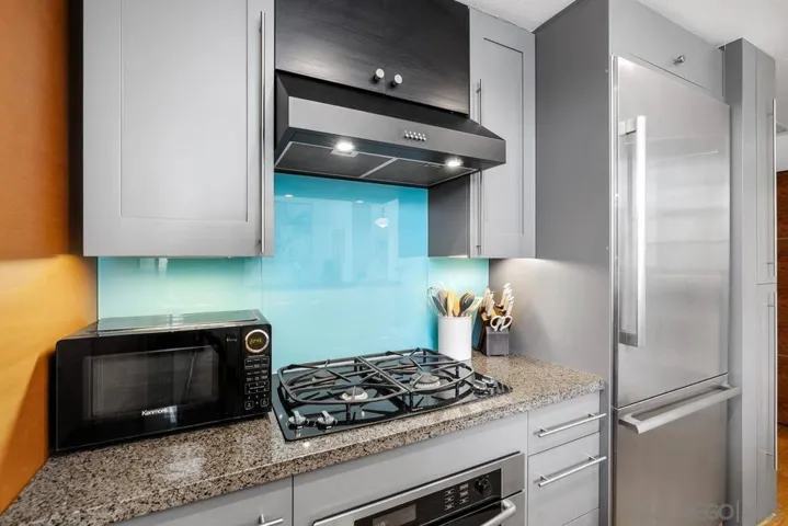 700 W E St 403, San Diego, California 92101