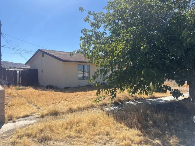 37111 Torres, Barstow, California 92311