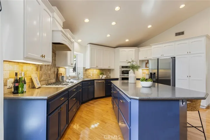 151 N Wildwood Avenue, Glendora, California 91741
