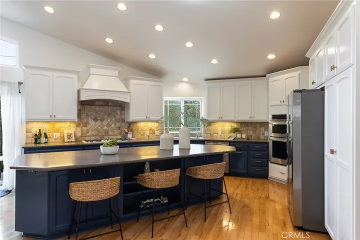 151 N Wildwood Avenue, Glendora, California 91741