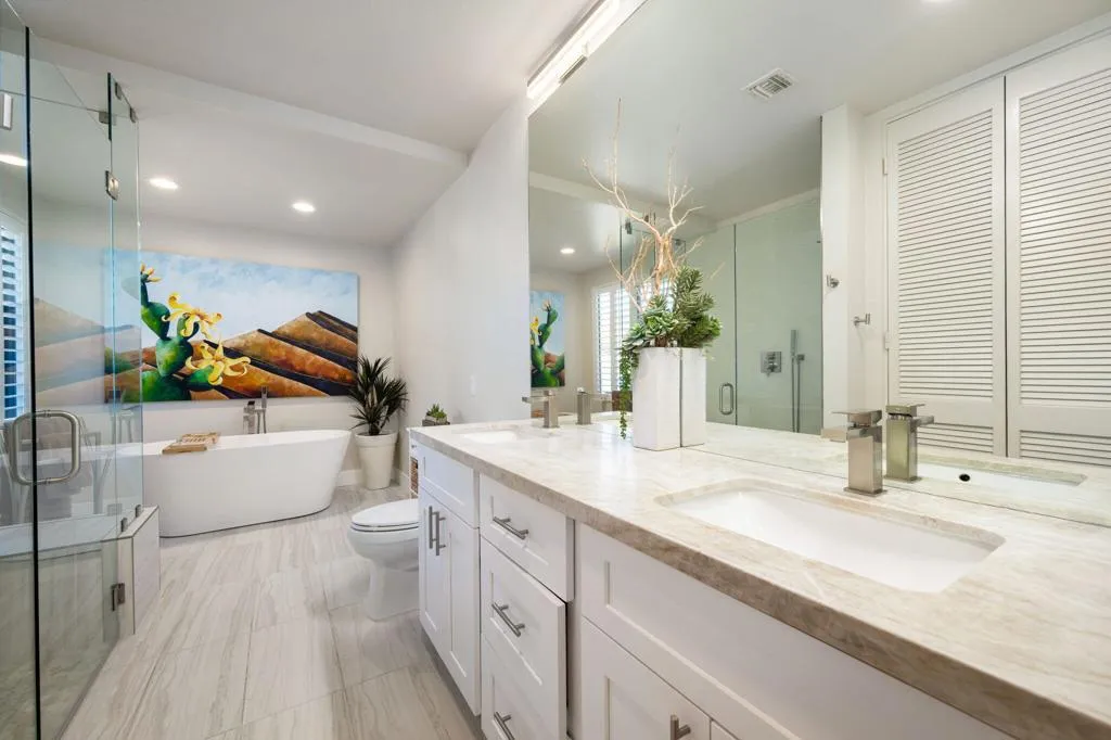 40-web-or-mls-KS_Lago_Miller_0726_040