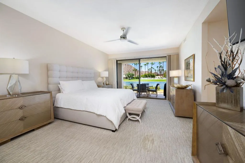 35-web-or-mls-KS_Lago_Miller_0726_035