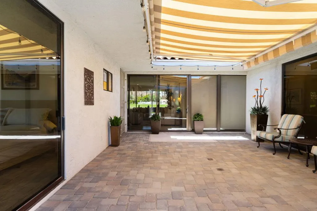 12-web-or-mls-KS_Lago_Miller_0726_012
