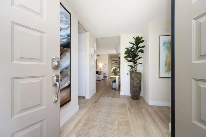 13-web-or-mls-KS_Lago_Miller_0726_013