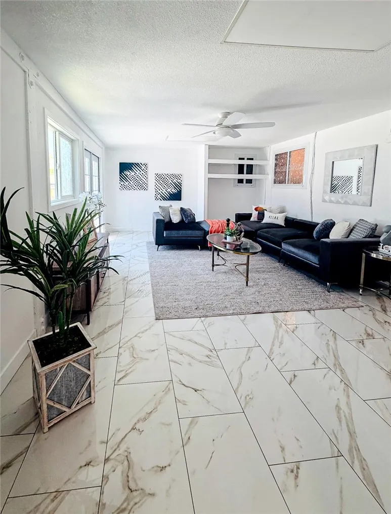 Family Room/ Bonus Room