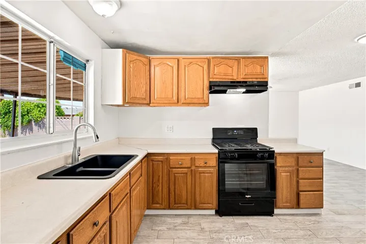 6606 Mount Whitney Drive, Buena Park, California 90620