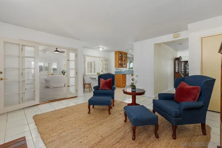 11355 Middle Ridge Terrace, San Diego, California 92128