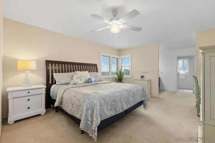 11355 Middle Ridge Terrace, San Diego, California 92128