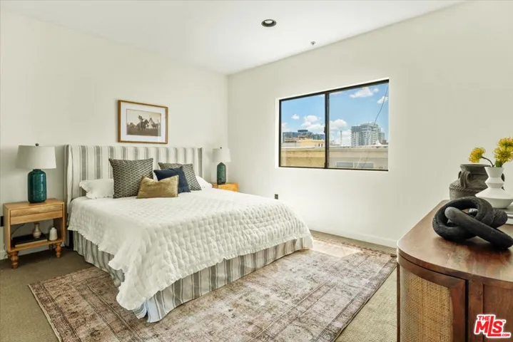 417 S Westmoreland Avenue 404, Los Angeles, California 90020