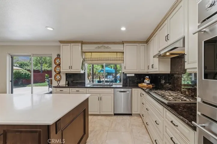 3256 Stargate Drive, Corona, California 92882