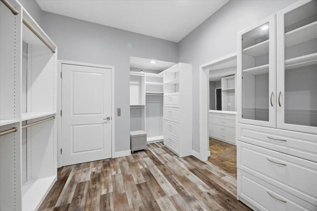 Dream Closet (Part 3/3)