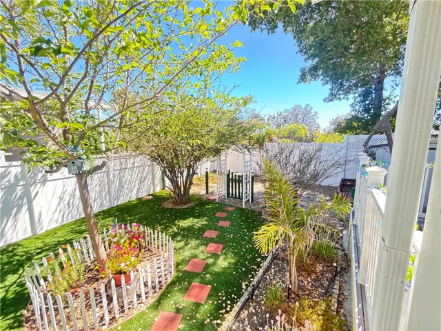 Fenced Yard