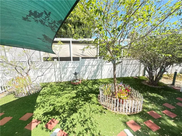 Fenced Yard
